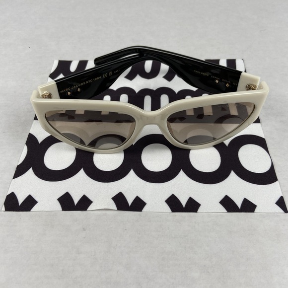 Marc Jacobs Black/Grey Shaded Cat-Eye Women's Sunglasses, Marc 645/s CCPHA 57-17 - Picture 2 of 9